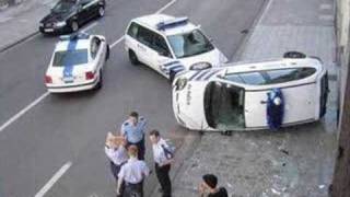 Video thumbnail of "Staatspunkrott-Ich werd'jetzt Polizist"