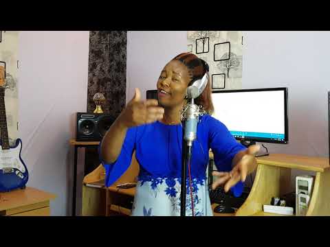 MUNGU WETU WA VIWANGO BY LEAH LOMA 