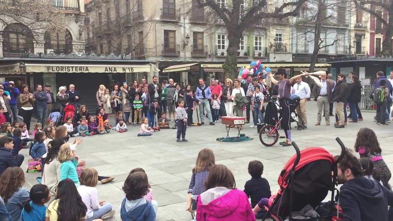 Уличные артисты Гранады #1 (Artistas de Granada)