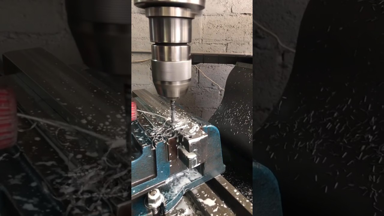 PRECISION DRILLING USING MILLING MACHINE AND CONSTANT LUBRICATION IN MECHANICAL WORKSHOP