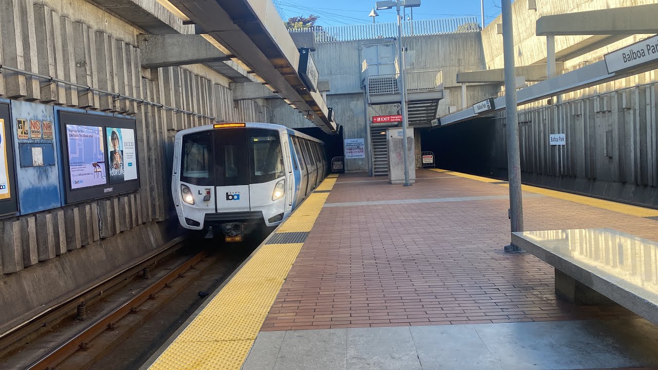 Bart Evening Rush Action @ Balboa Park 5/24/22