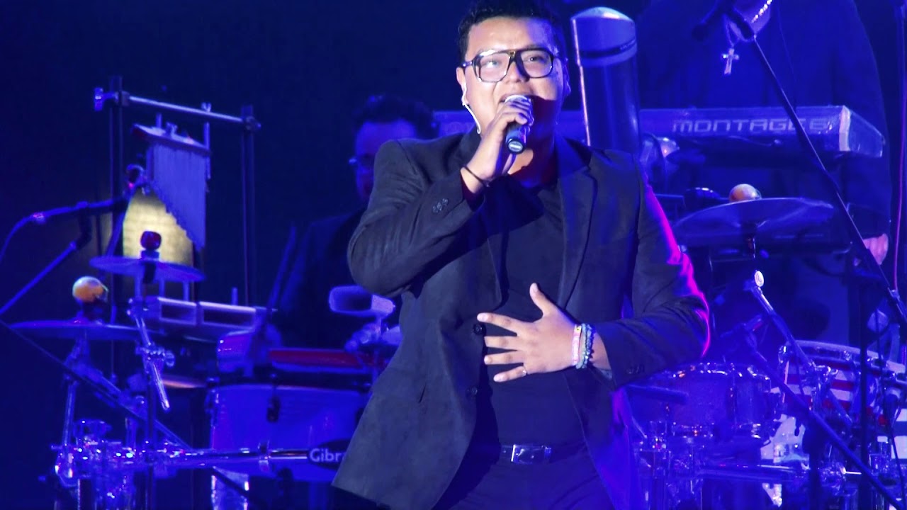 Junior Klan  Esa noche