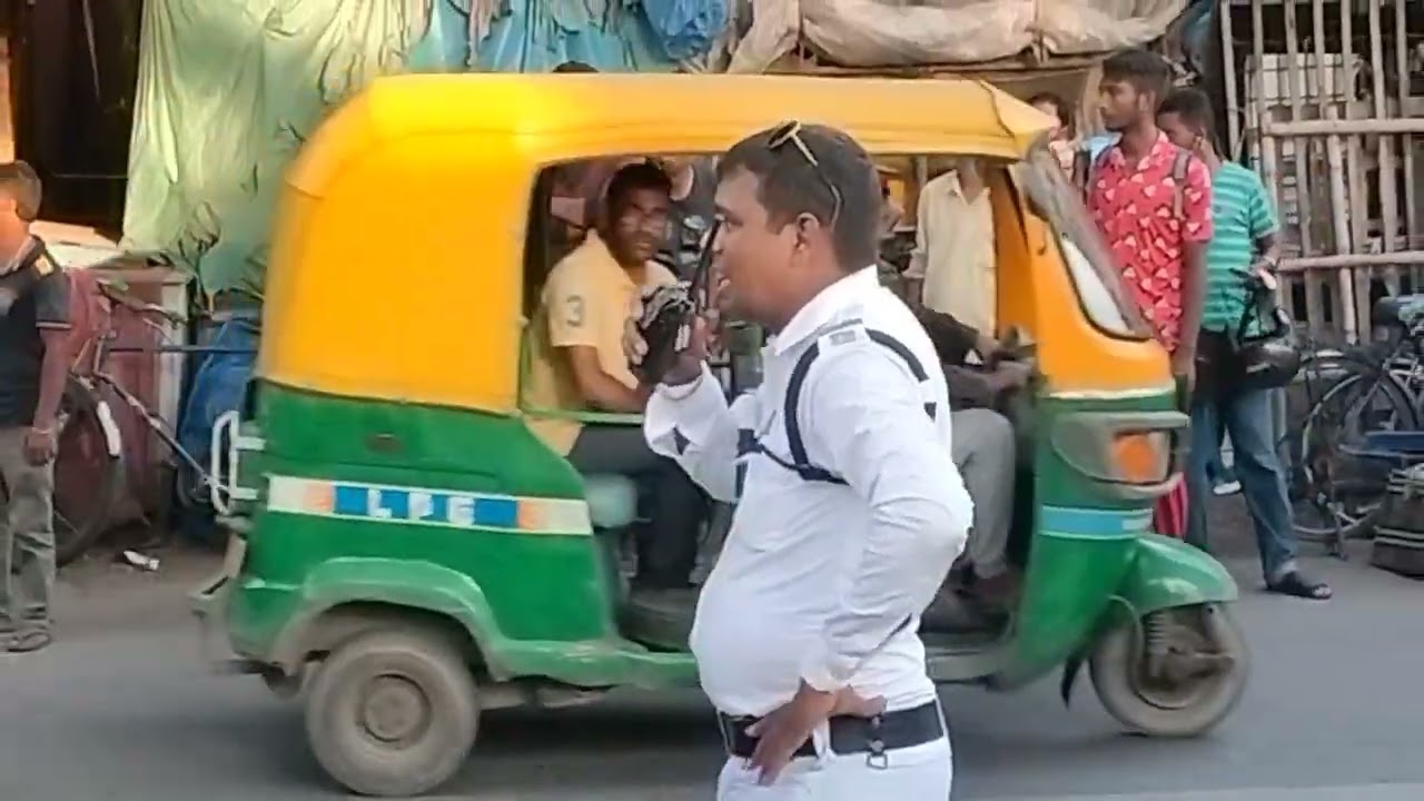 Kolkata traffic police V/S  Advocate | west bengal police harrasment | Behala 14 number