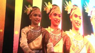 Funfair 2016 performance 16