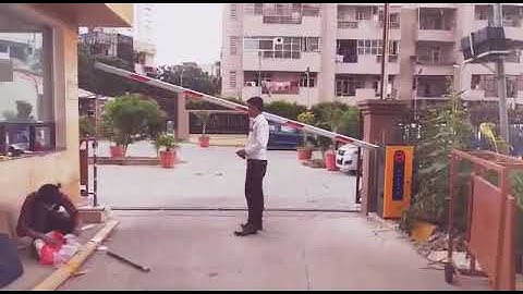 Automatic Boom Barrier with RFID tag