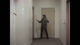  J   v 2 