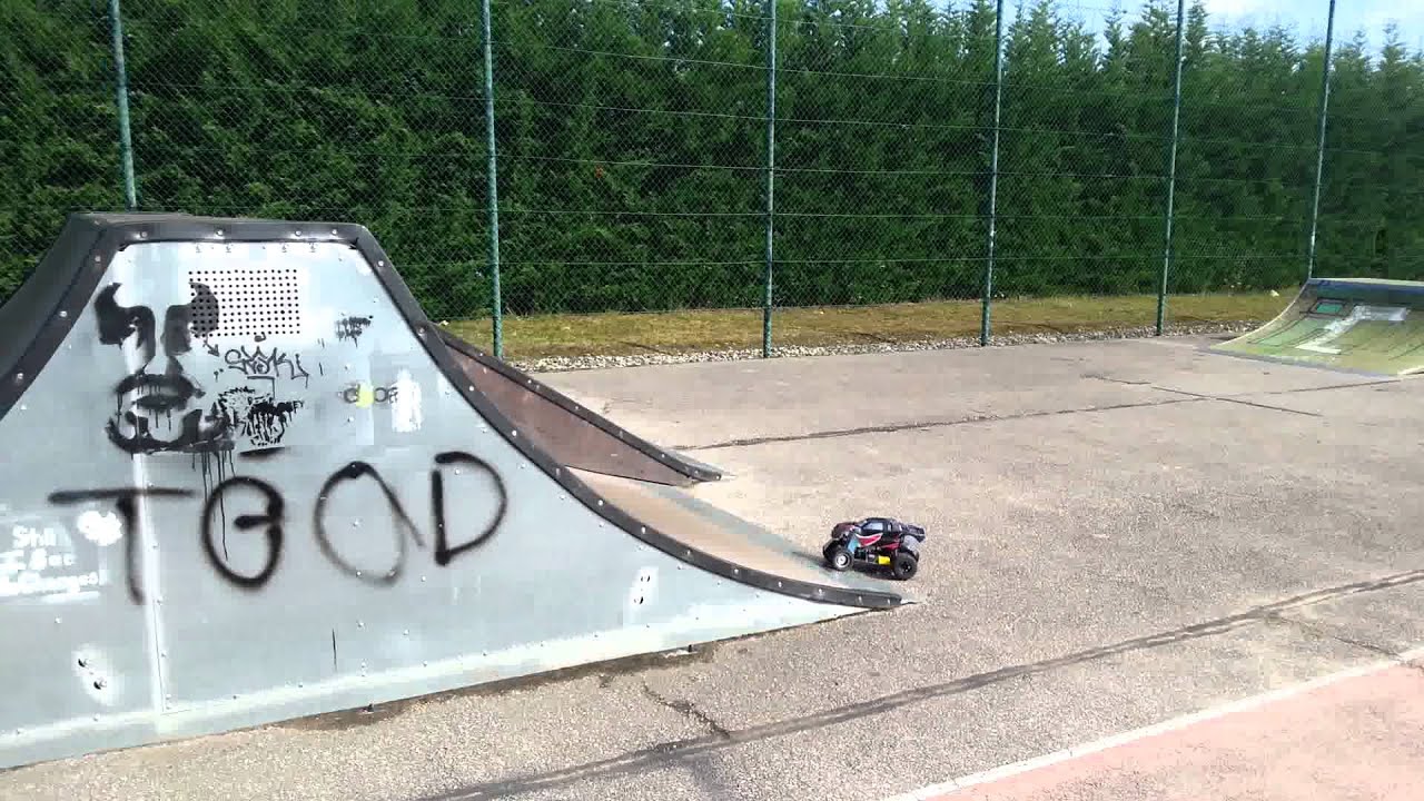 rc buggy car bash skate park truggy