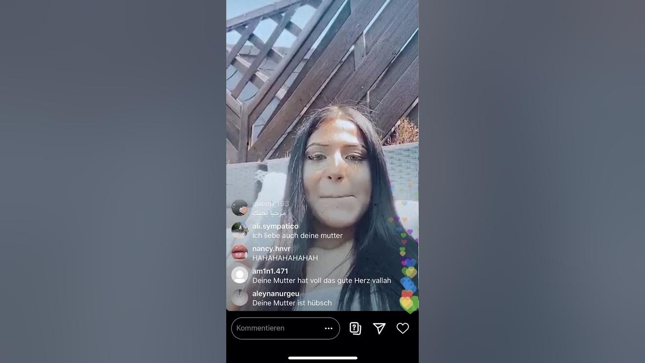 Mariam_alkk mit Bahar Al amood und mariams Mutter Live!!!! YouTube