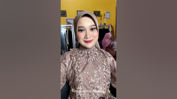 booking makeup graduation wa 087747990076