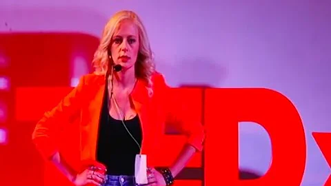 The revolution of communication | Francesca Flandoli | TEDxJoven@Cuenca