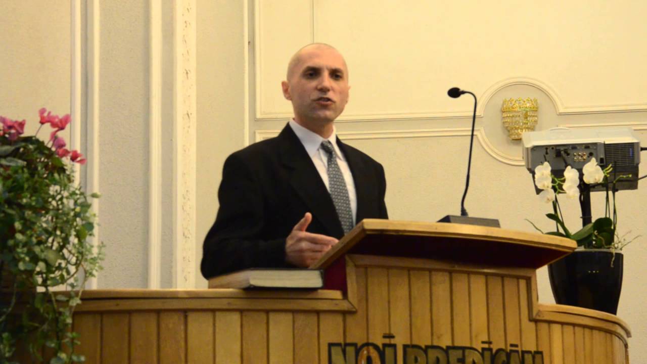 Adrian Dumitru, Împotrivitor sau credincios al lui Cristos camera iphone 8 plus apk