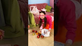 Sharing Is Caring 🙌🏻 Kids Learn To Help Each Other!