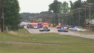 Coroner responding to crash in Greenville County closing part of road