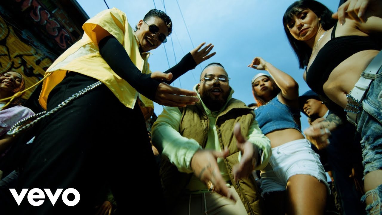 ROBI, Totoy El Frio – Perro Negro (Official Video)