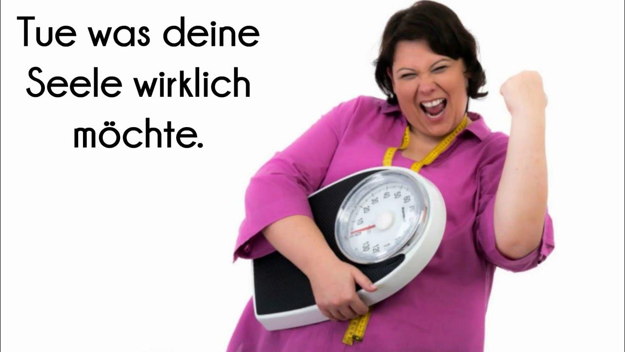 Девушка худеет. Стройность. Стройная девушка радостная. Снижение веса. Стройность.