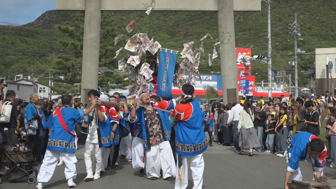 遷座1100年 小豆島の富丘八幡神社で記念祭 地元中学生による「浦安の舞