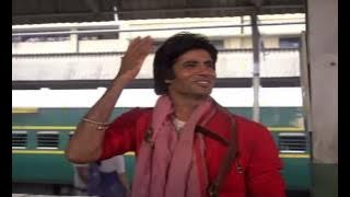 sari duniya ka bojh hum uthate hai - Coolie 1983