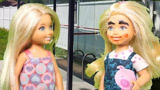 Rodzinka Barbie - Kłótnia sióstr, psikus za psikus. Bajka dla dzieci po polsku. The Sims 4. Odc. 94 Rodzinka Barbie - Kłótnia sióstr, psikus za psikus. Bajka dla dzieci po polsku. The Sims 4. Odc. 94