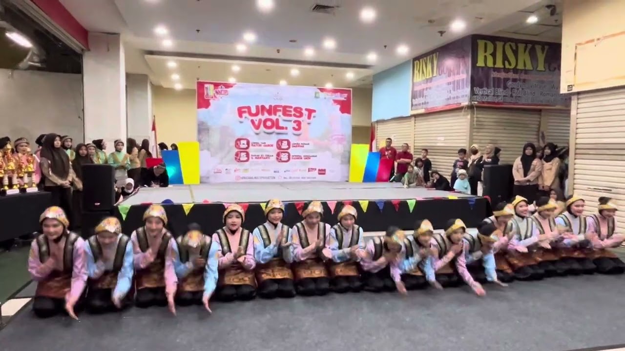 FUNFEST VOL 3 JUARA 2 TINGKAT SMP | RATOH JAROE SMPN 207 JAKARTA @CBD CILEDUG