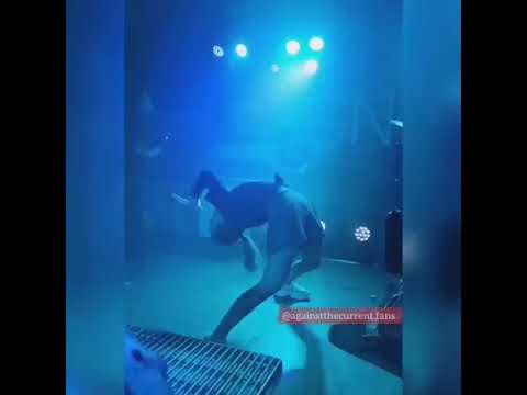 Chrissy Costanza backbend
