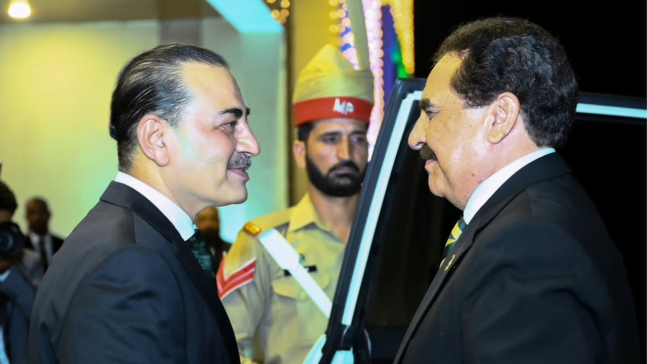 Asim Munir Hosts Independence Day Reception for Army Veterans