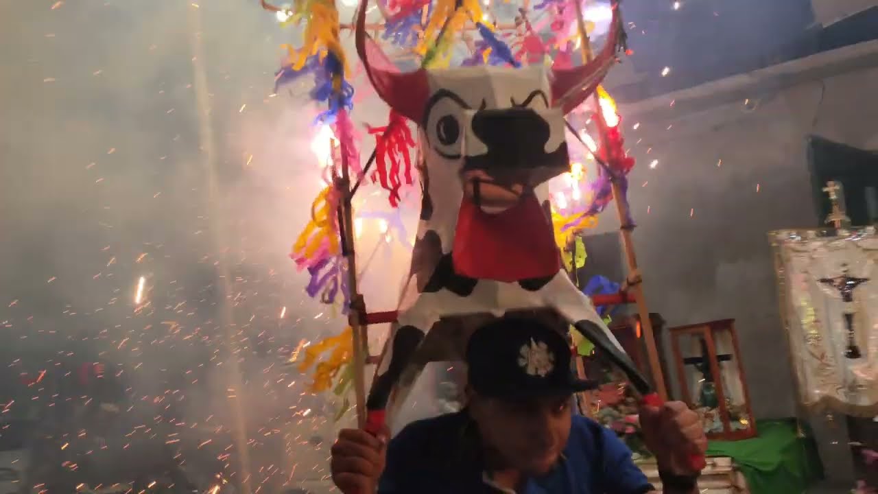 QUEMA DE TOROS PIROTÉCNICOS EN HONOR AL SEÑOR DEL VENENO 26/10/2024 TULTEPEC ESTADO DE MÉXICO