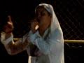 Milagros Fajardo - Una mujer y un niño estan llorando.