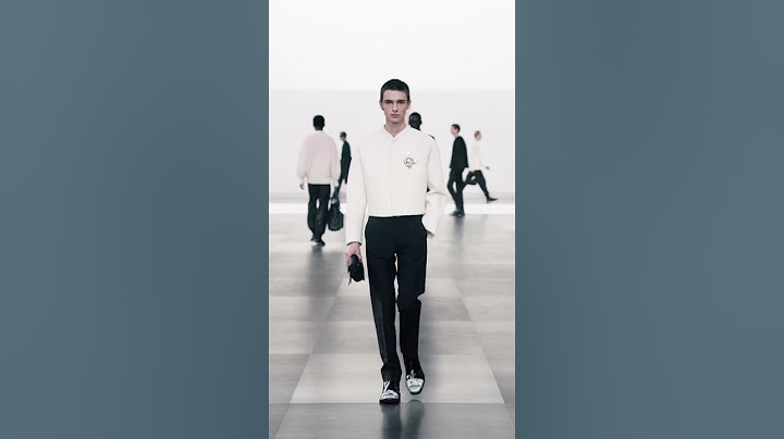 DIOR MENSWEAR FALL/WINTER SHOW