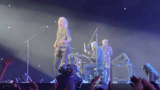 Queen + Adam Lambert - &quot;Crazy Little Thing Called Love&quot; - Tokyo Dome 2024-02-13