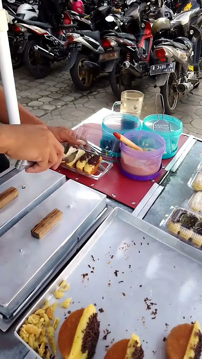 Kue PUKIS 1000'an super legit 😋