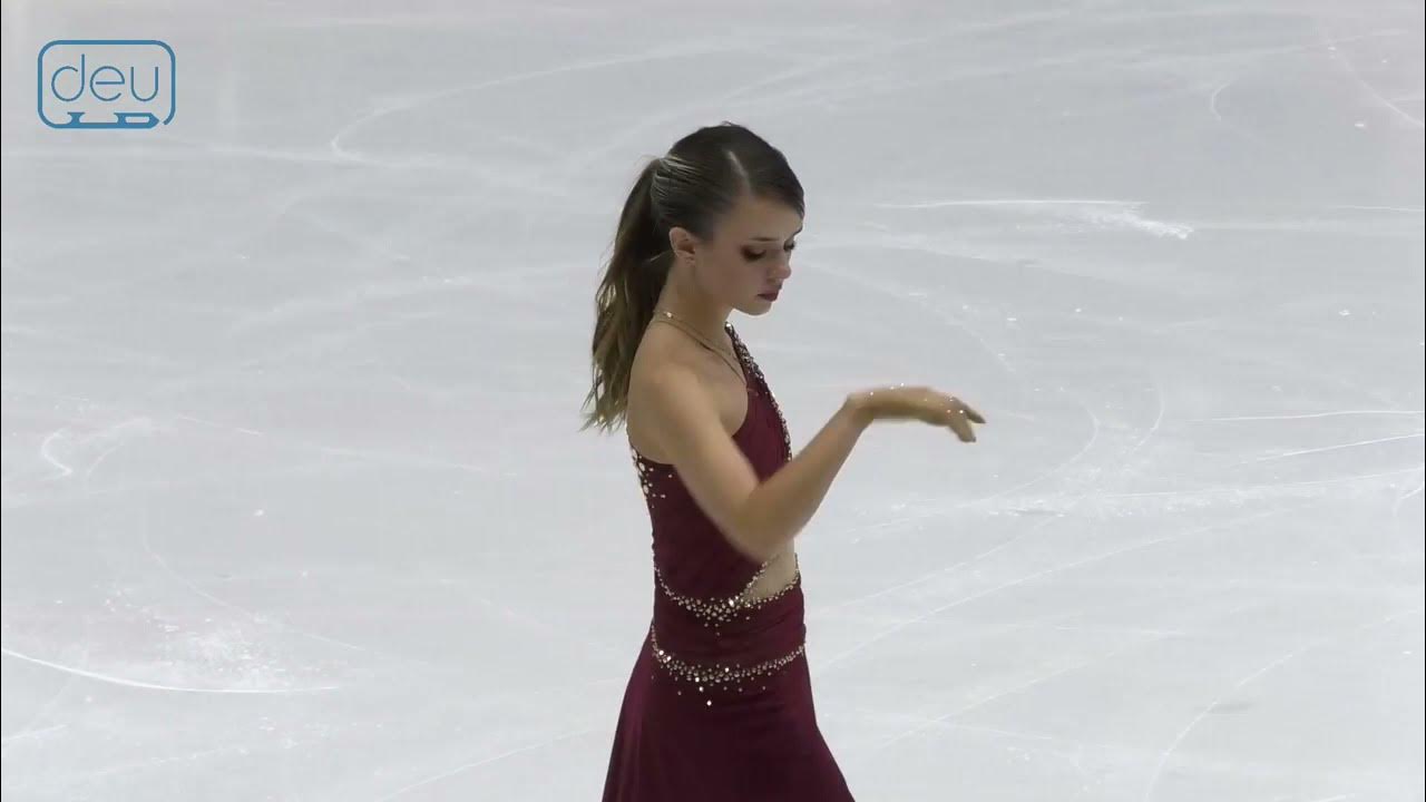 Isadora WILLIAMS BRA Short Program 2021 Nebelhorn Trophy - YouTube