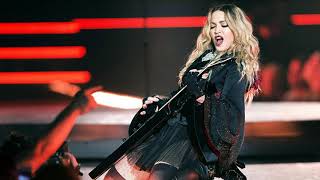 Madonna - Burning Up (Rebel Heart Tour Studio) Resimi