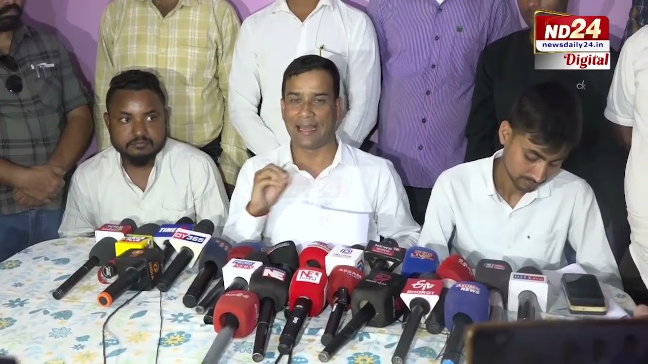 কংগ্ৰেছ ত্যাগ কৰিলে দলটোৰ জ্যেষ্ঠ মুখপাত্ৰ ৰাতুল কলিতাই।