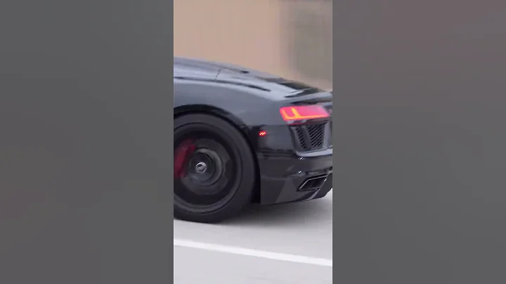 The Valvetronic True F1 R8 screaming like an old 5.0 Gallardo!🔥 #audi #r8 #audir8