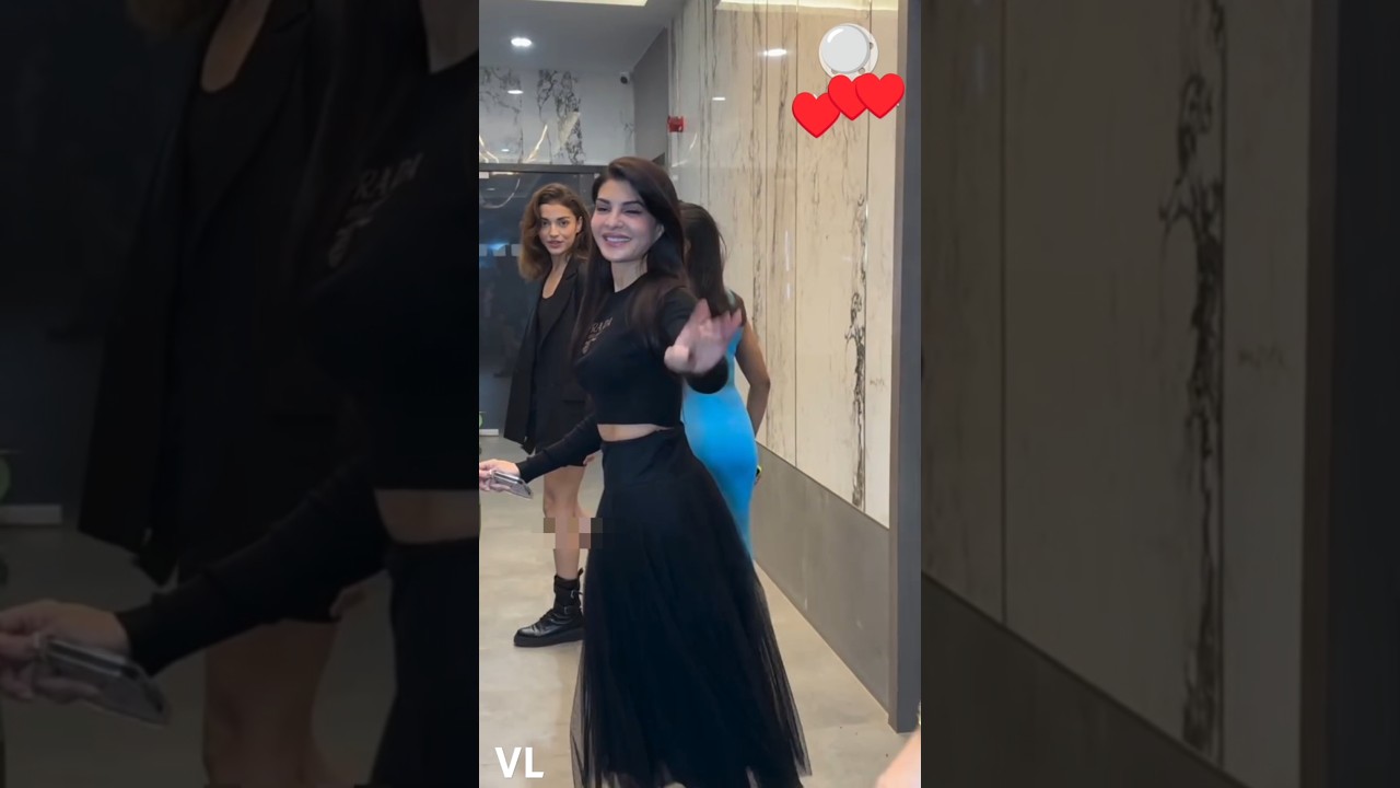 Jacqueline fernandez hot looks 😍 🔥 