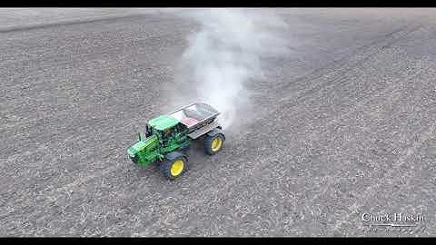 John Deere R4045 Dry Fertilizer Application - 4K Drone Video