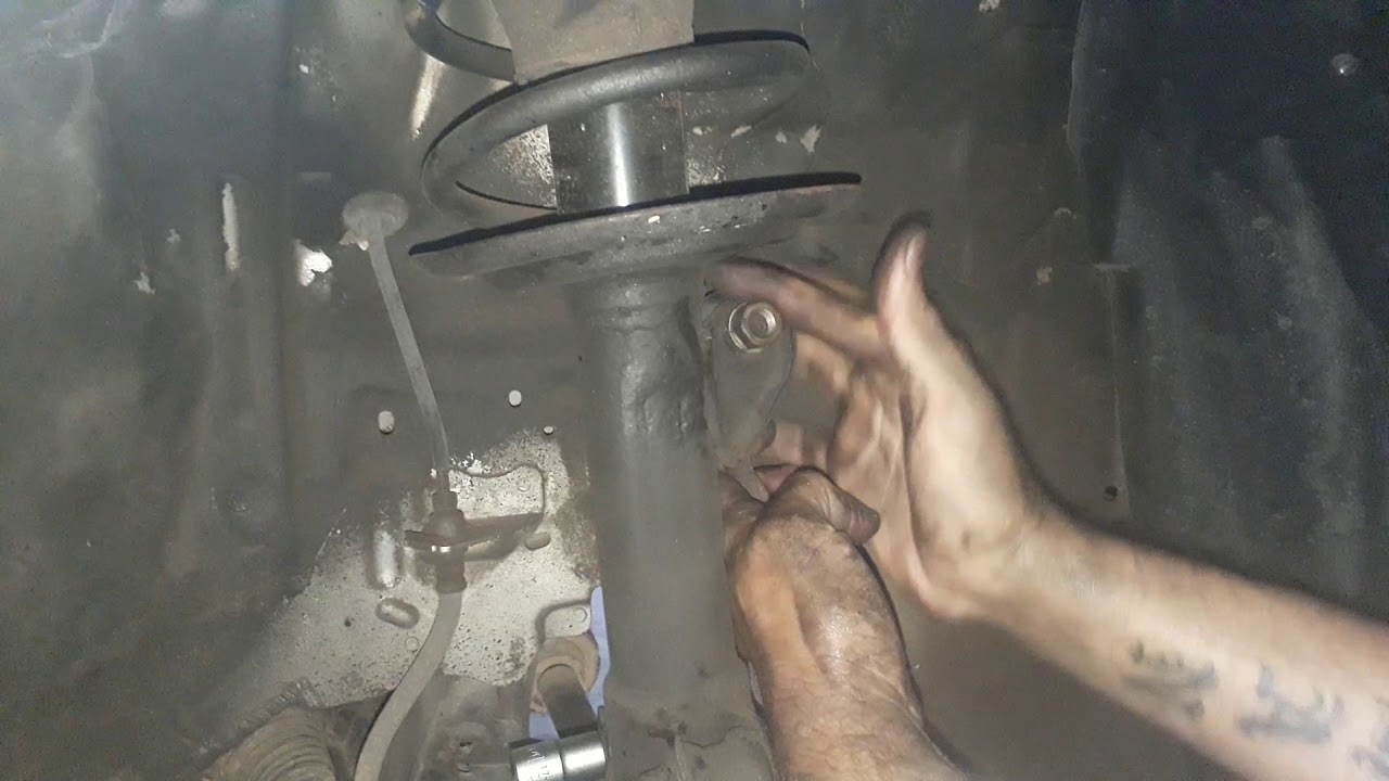 Cambio De Amortiguadores Delanteros Toyota Yaris Cambiar Amortiguadores cambio-de-amortiguadores-delanteros-toyota-yaris-cambiar-amortiguadores