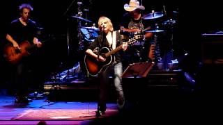 Lucinda Williams - Blessed