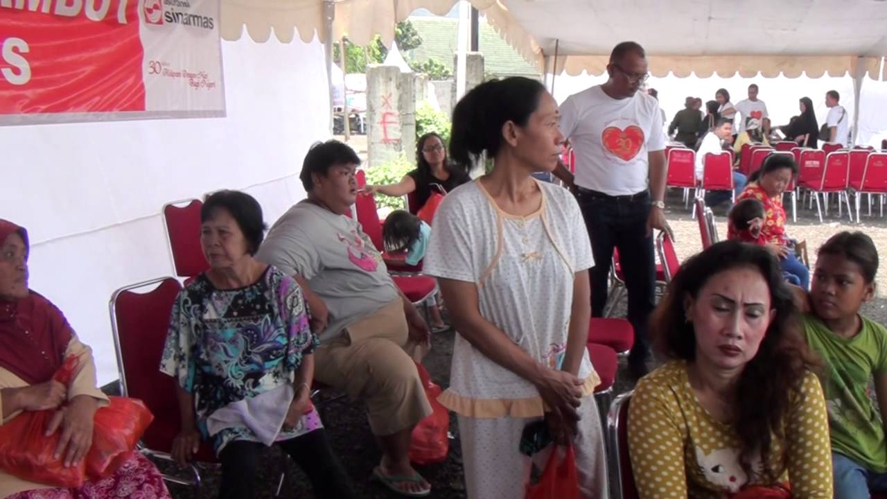 Kegiatan Potong  Rambut  Photobooth di  Pasar Tasik 