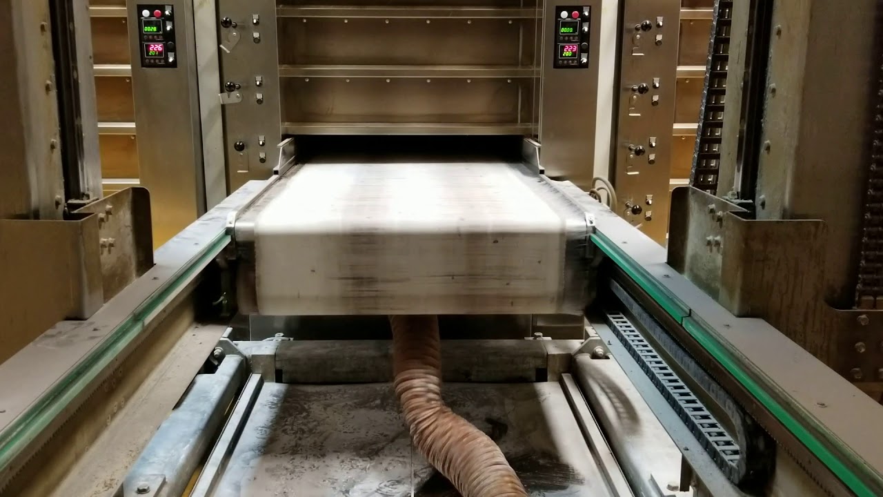 WP Matador Ovens unloading