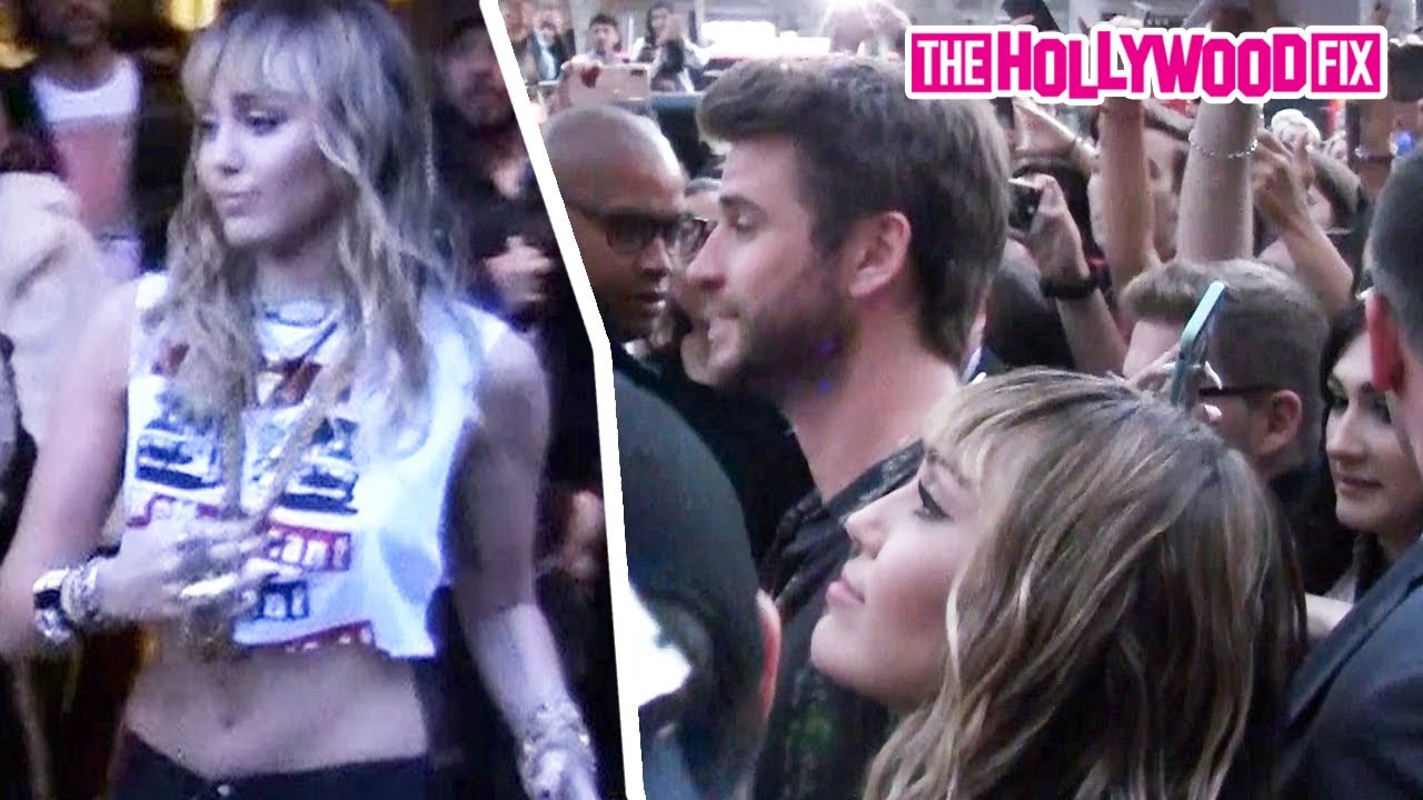 Miley Cyrus Gets Trapped In An Insane Mob Of Fans With Her Ex-Husband Liam Hemsworth In Spain