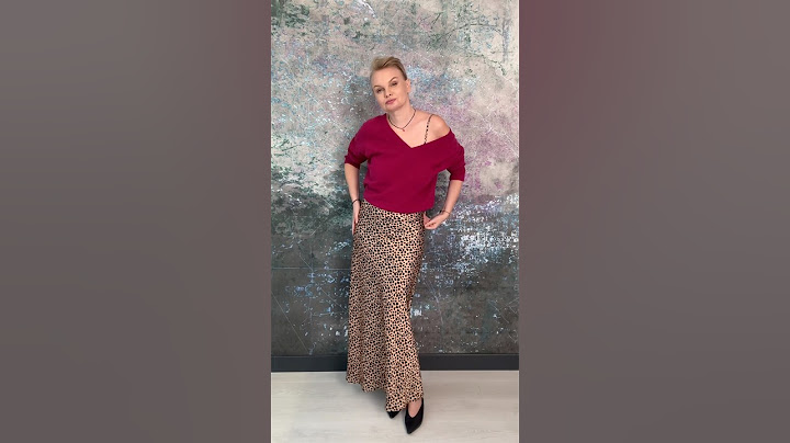 Stylizacja swetra do lekkiej sukienki #stylizacje #sweter #sukienka Sukienka SoFluffy sweter Moremoi