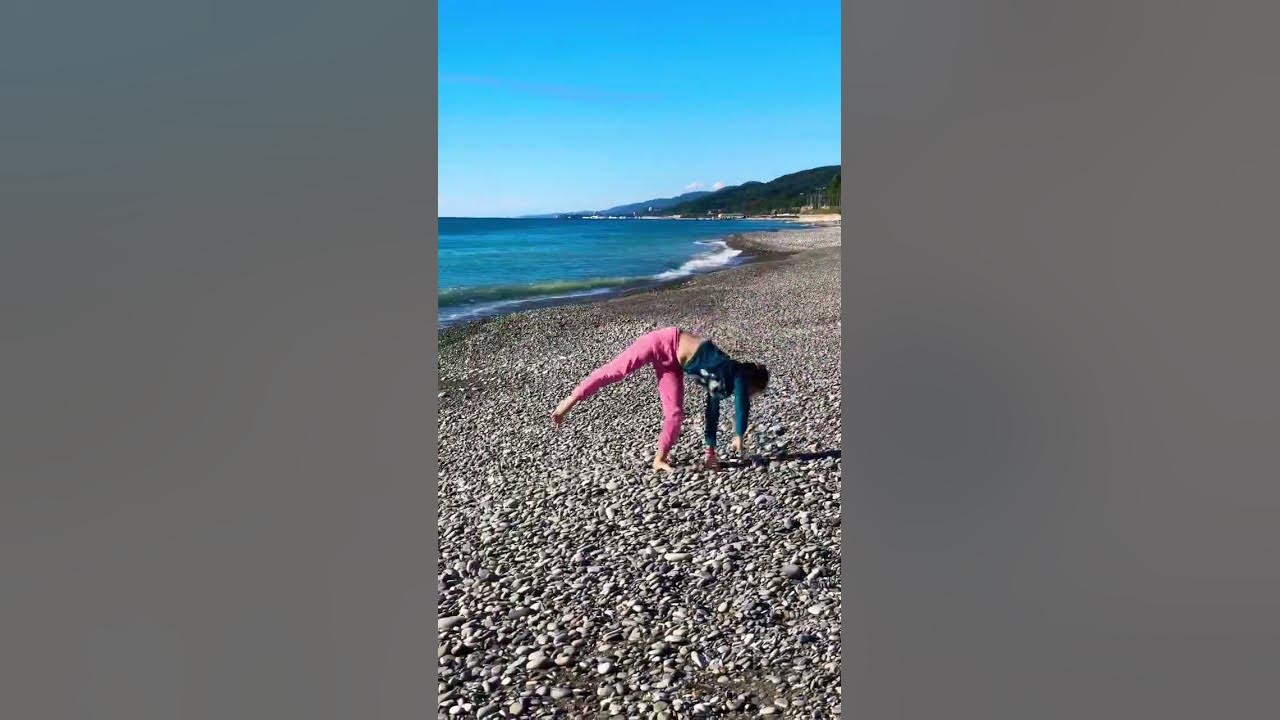 Гимнастический элемент колесо