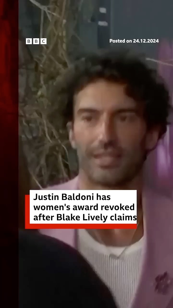 Justin Baldoni has women's solidarity award revoked. #ItEndsWithUs #BlakeLively #BBCNews