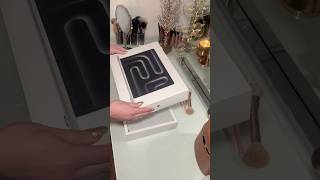 Unboxing my new MacBook Pro 💻🖤