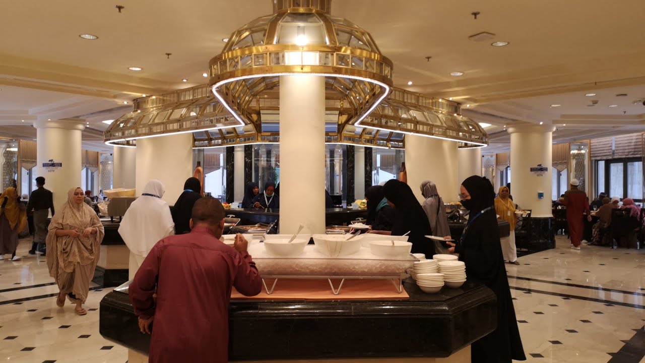 MENU MAKANAN TENGAHHARI DI HOTEL MAKKAH TOWERS - TERBAIK