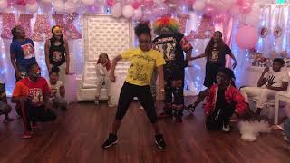 These Clown Dancers CAN'T BE STOPPED! LITTY | OfficialTSquadTV | Tommy The Clown
