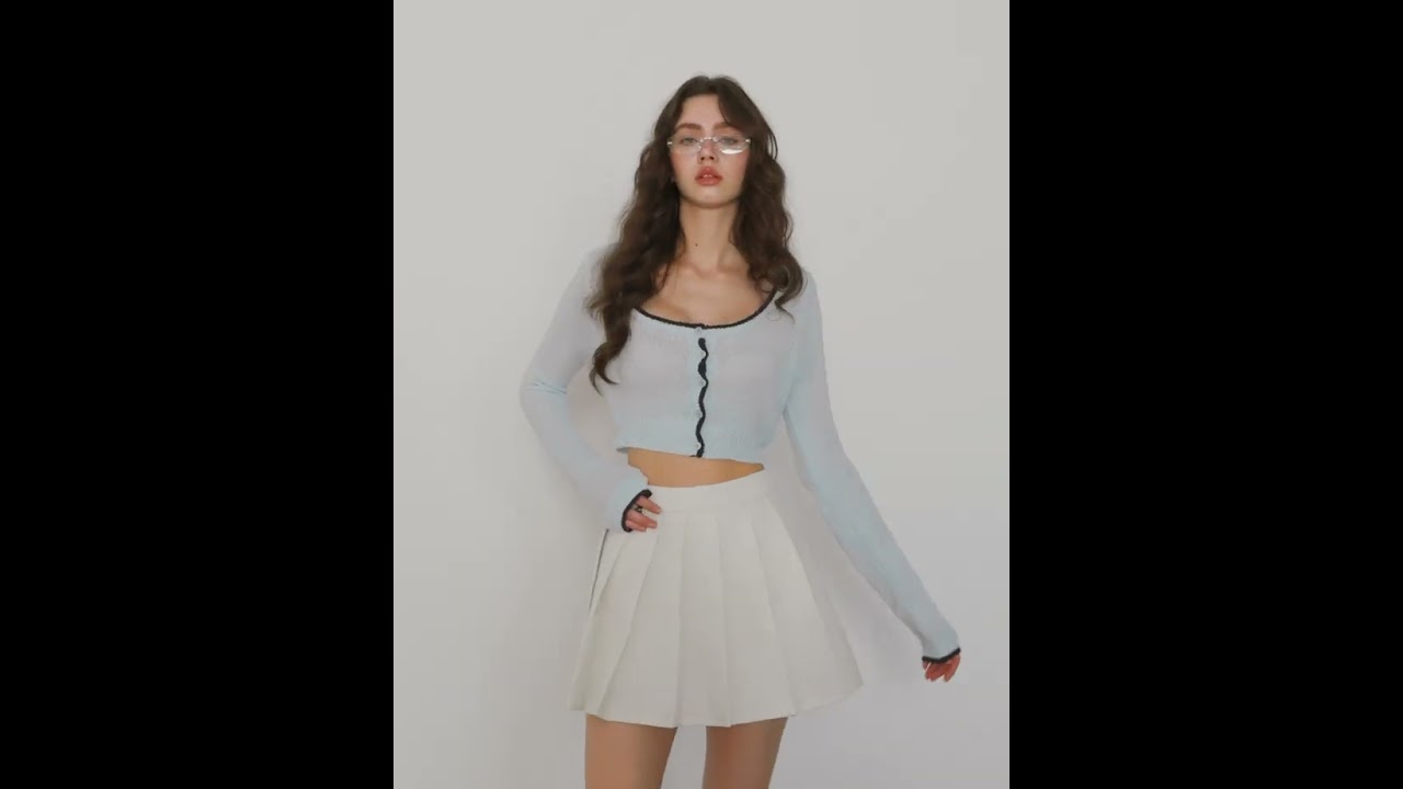Chic Contrast Trim Round Neck Cropped Knit Cardigan - AIR SPACE