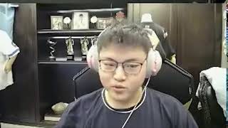 主播818:Uzi表示这一波有点难受 辅助Uzi可不是一件容易事!