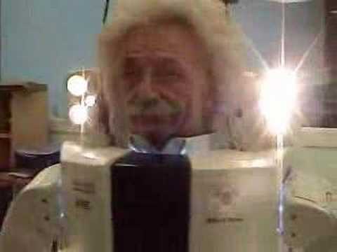 Обложка: Человекоподобный робот 2007 года